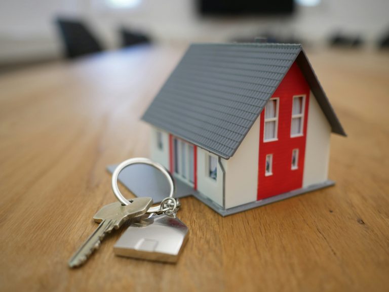 So You Bought a House – Now What? A Friendly Guide to Tackling Your First Home Renovation